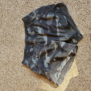 Athleta Mesh Racer Camo Shorts, XS